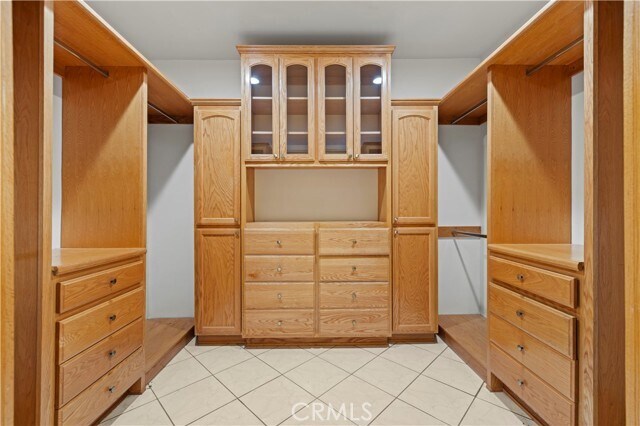 Building Photo - 10685 Ledeen Dr