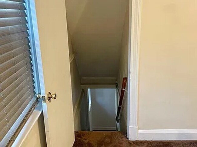 Building Photo - 2802 Berwick Ave