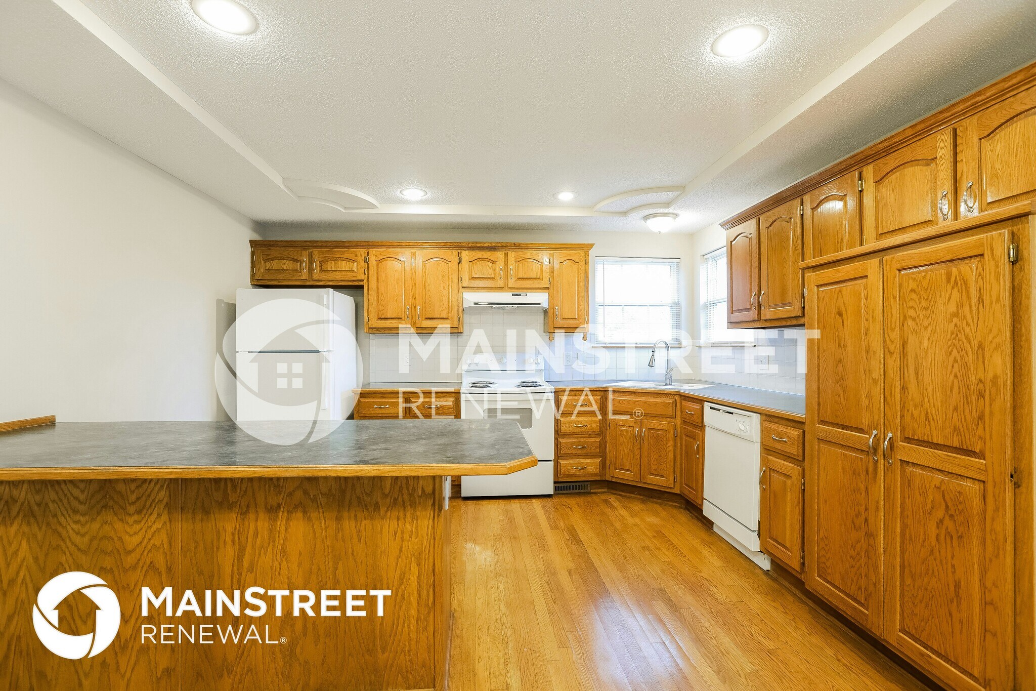 Building Photo - 5508 Scenic Dr