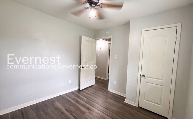 Building Photo - 12318 Astoria Blvd