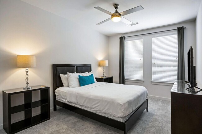 Building Photo - 1273 Williams St NW