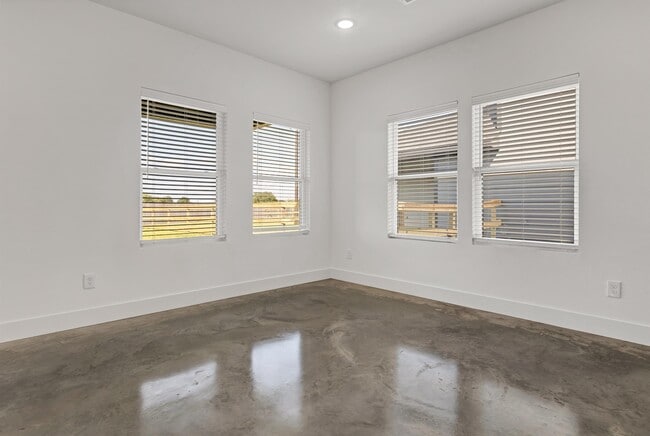 Building Photo - 3003 Alpha Wolf Ct