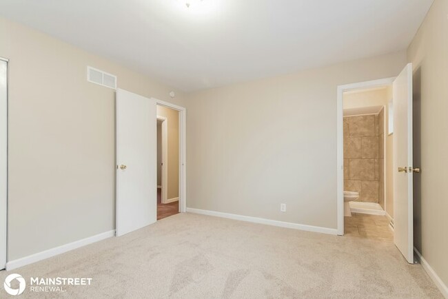 Building Photo - 2756 Tiara Dr, Arnold, MO 63010