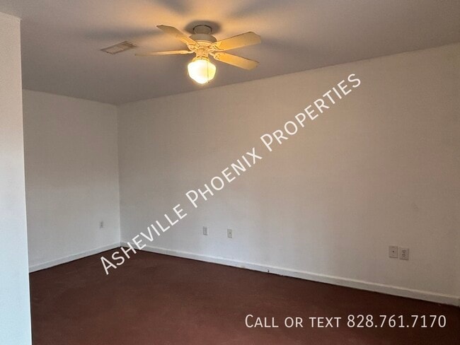 Building Photo - 22 Shackleford Dr