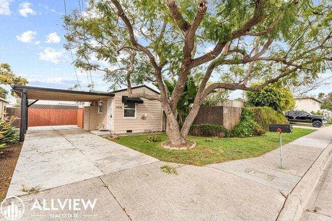 Building Photo - Charming 1-Bedroom Private Home with Backyard – 6-Month Lease with Month-to-Month Flexibility