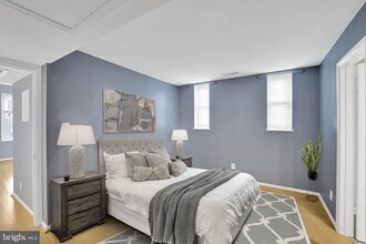 Building Photo - 1133 13th St NW