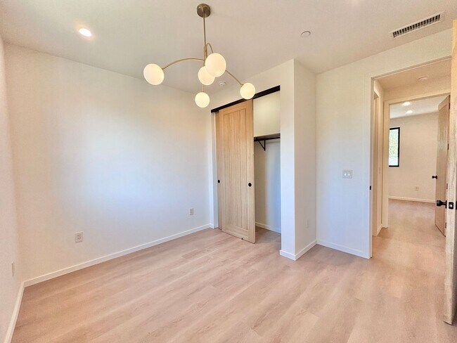 Building Photo - 17852 Saticoy St