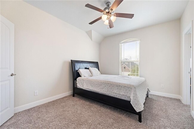 Building Photo - 3804 Carya Dr