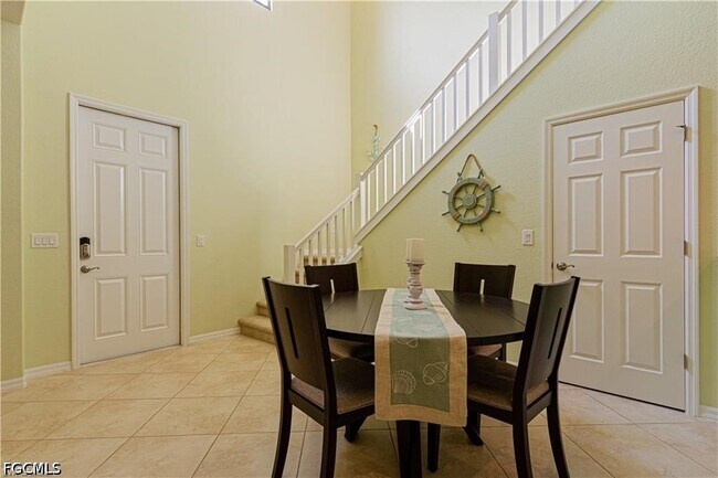 Building Photo - 8753 Melosia St