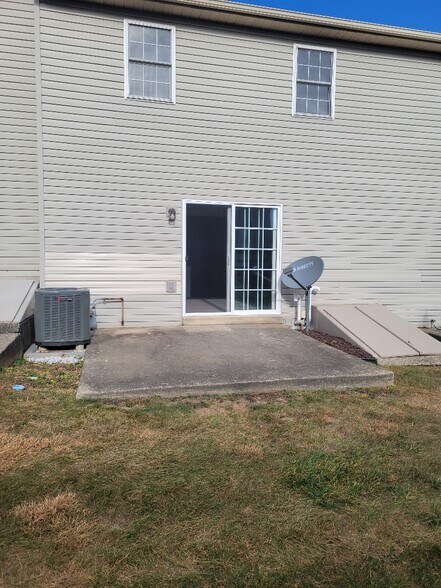 Building Photo - 1112 Fredrick Blvd