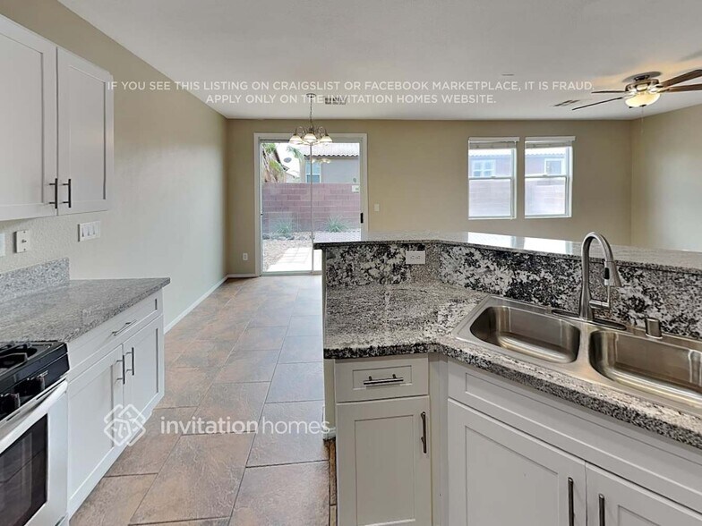 Building Photo - 9287 Alta Monte Ct