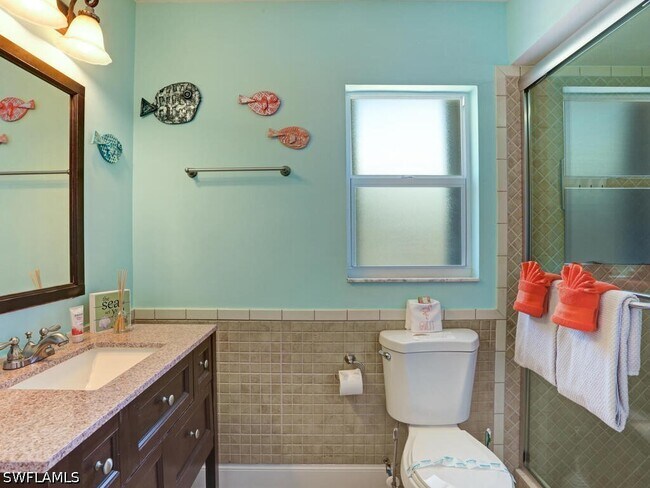 Building Photo - 625 97th Ave N