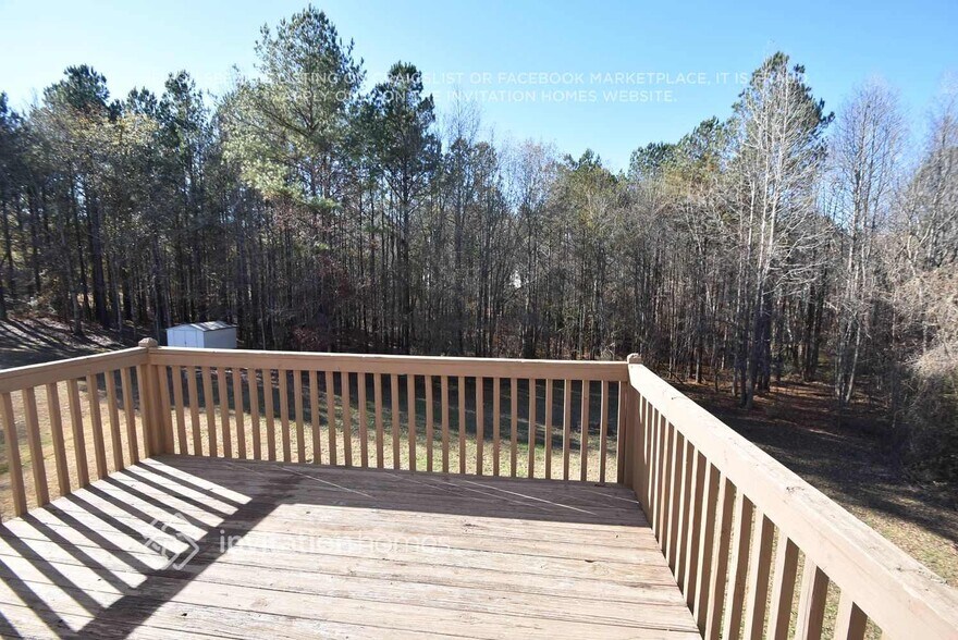 Building Photo - 1112 Summer Chase Dr