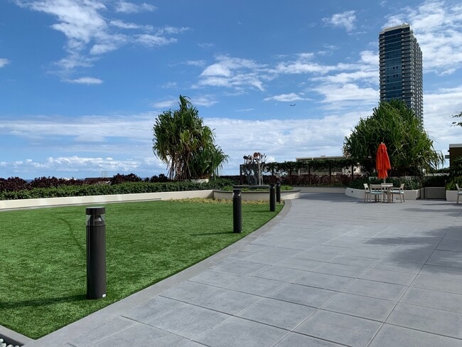 Building Photo - Keauhou Place - New one bedroom, 1 bath, 1 parking