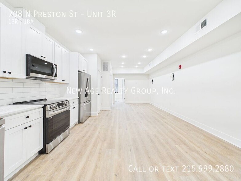 Building Photo - 708 N Preston St