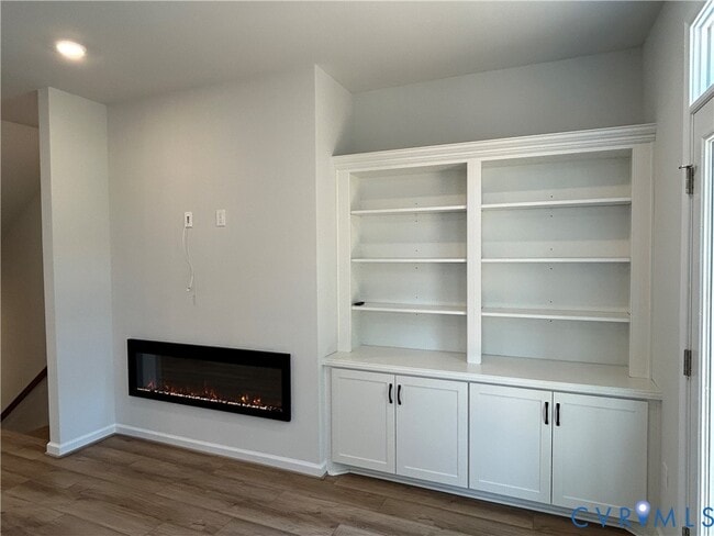 Building Photo - 101 Avenda Ln