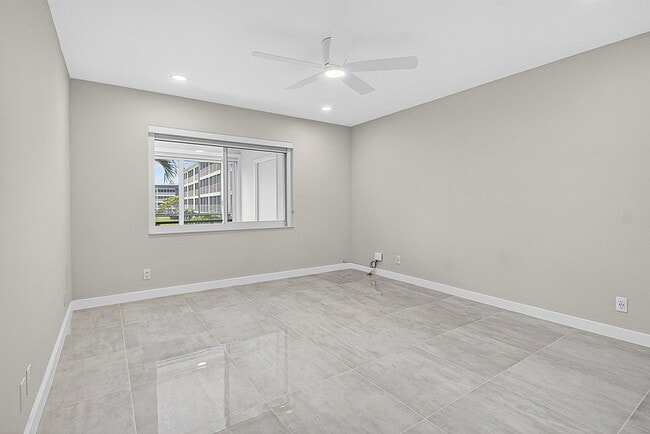 Building Photo - 3351 Spanish Trail