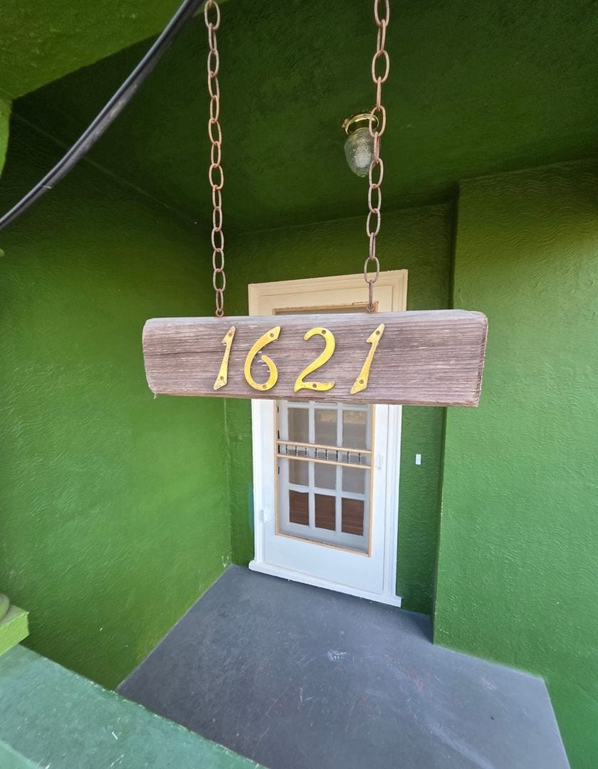 Building Photo - 1621 E 38th St