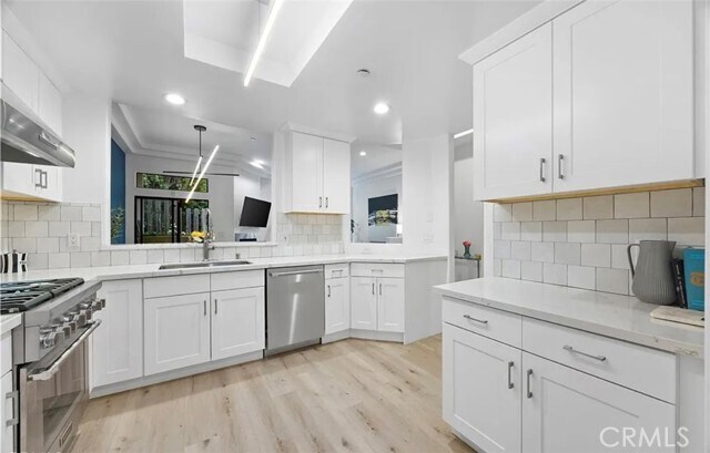 Building Photo - 11847 Laurelwood Dr