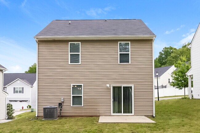 Building Photo - 2124 Boulder Ct