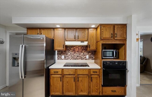 Building Photo - 163 Denny Ln