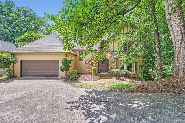 Primary Photo - 110 Boulder Dr