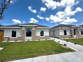 Building Photo - 900 N Blair Ave