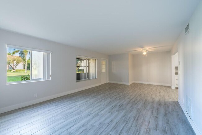 Building Photo - 4765 Sable Pine Cir