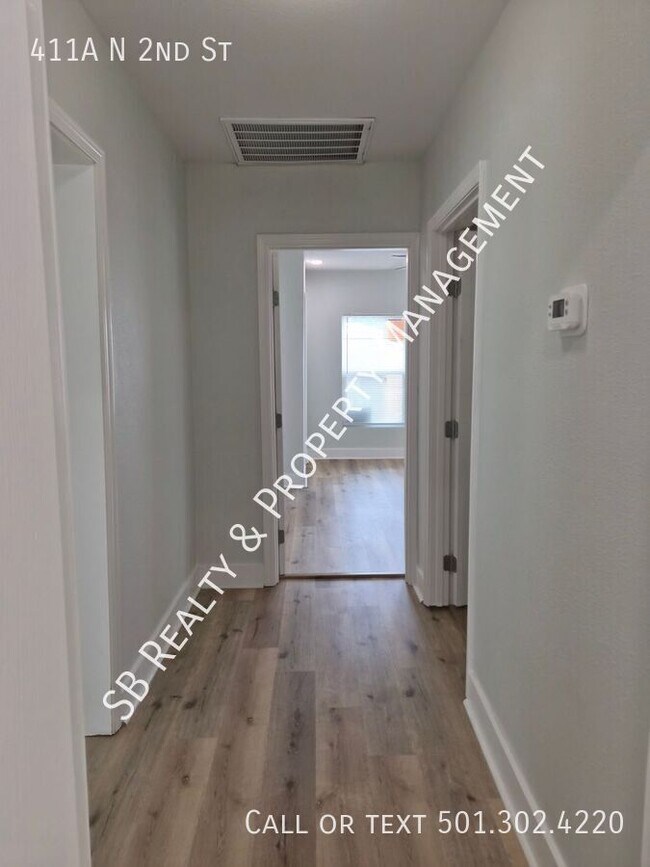 Building Photo - 411A N 2nd St-