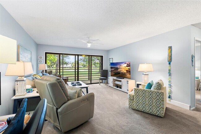 Building Photo - 3500 El Conquistador Pkwy