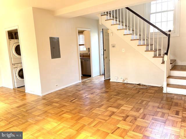 Building Photo - 1634 Ripon Pl