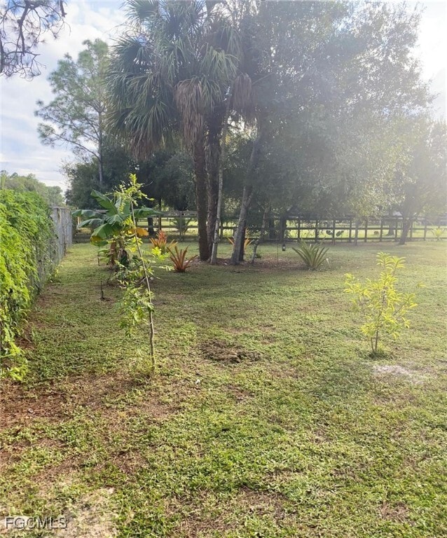 Building Photo - 430 S Lindero St