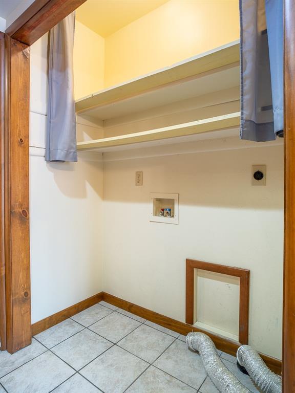 Building Photo - 1702 W Cypress St