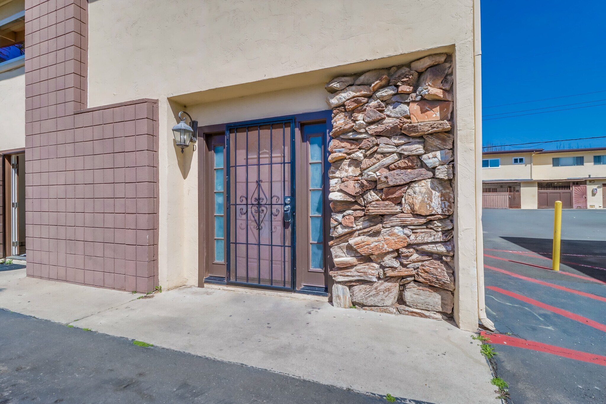 Building Photo - 449 Colorado Ave