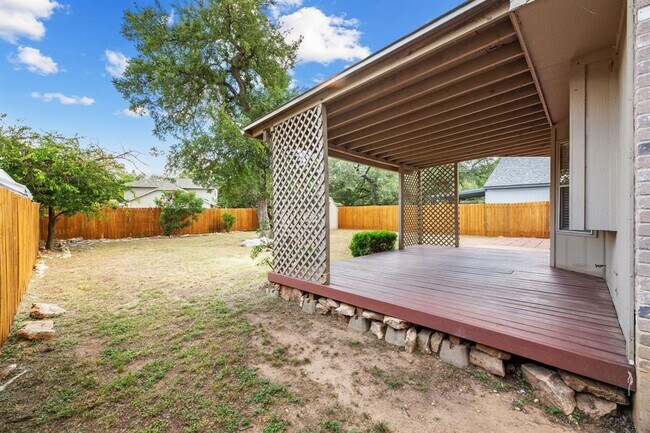 Building Photo - 1108 Forest Oaks Path