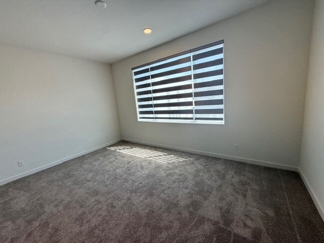 Building Photo - BEAUTIFUL BRAND NEW TOWNHOME IN STANTON FOR LEASE