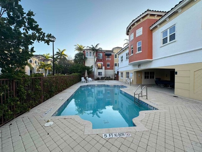 Building Photo - 1602 Coastal Bay Blvd