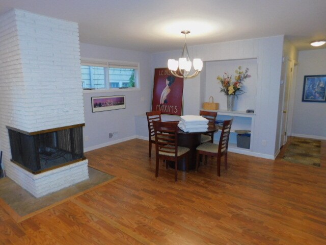 Building Photo - 819 Kenwood Pkwy