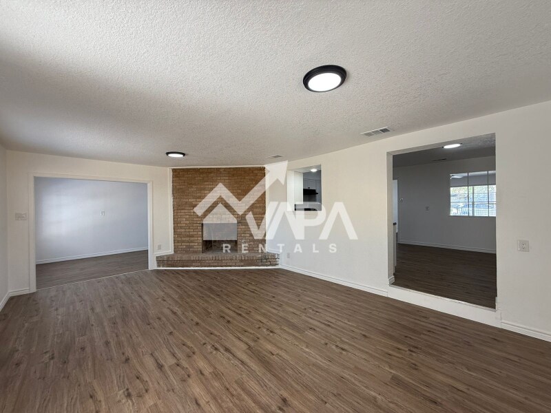 Building Photo - 311 Bertetti Dr