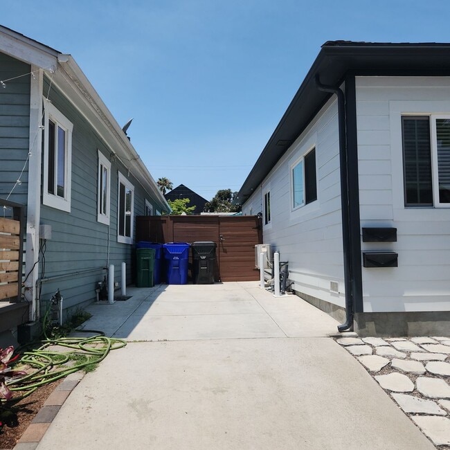 Building Photo - Northpark 3bed 1 bath house, Upgraded in  ...