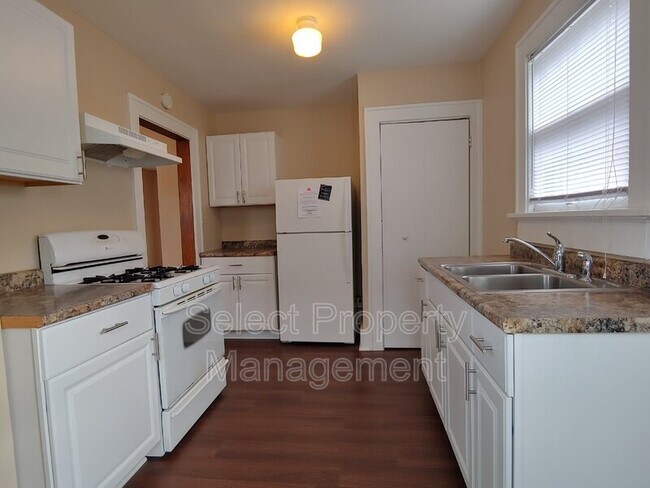 Building Photo - 3501 Webster St