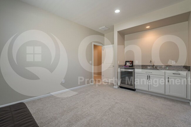 Building Photo - 5369 S Sierra Prieta Trl