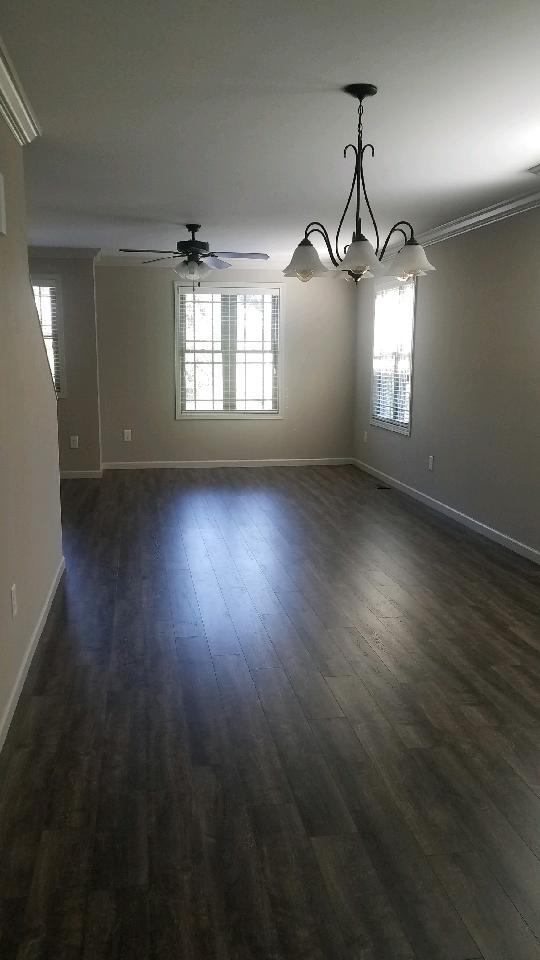 Building Photo - 364 Rock Springs Rd