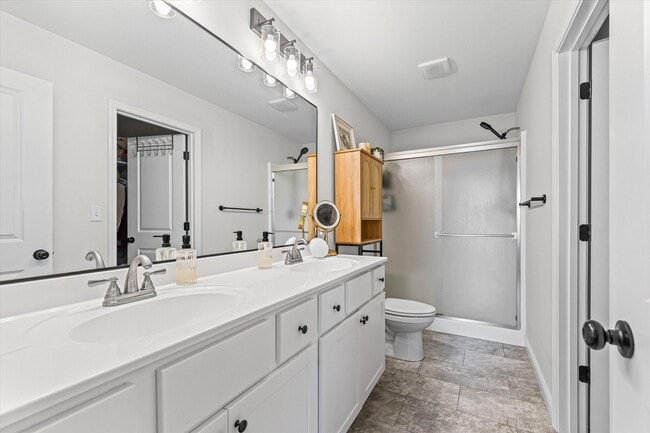 Building Photo - 5909 Serviceberry Terrace