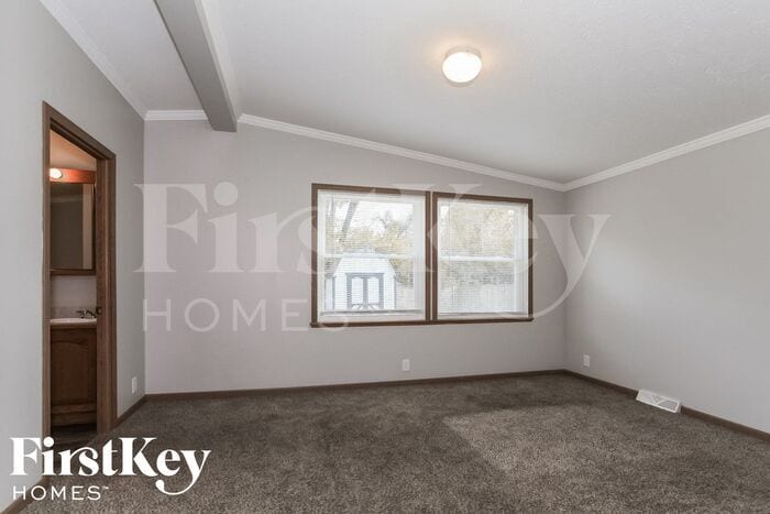 Building Photo - 597 Diamond Loop