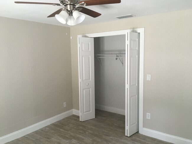 Building Photo - 2666 Marley Ln