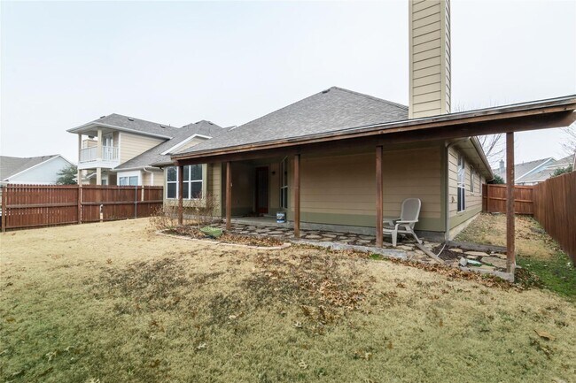 Building Photo - 1413 Lacewing Dr