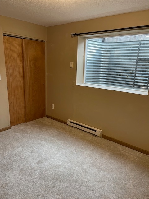 Building Photo - 226 W 33rd St