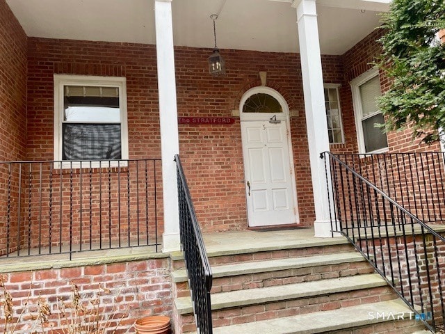 Building Photo - 70 Strawberry Hill Ave