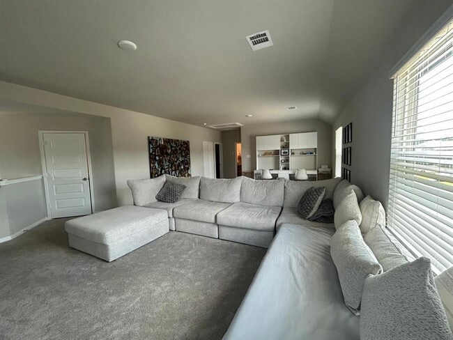 Building Photo - 2547 Steelhead Dr